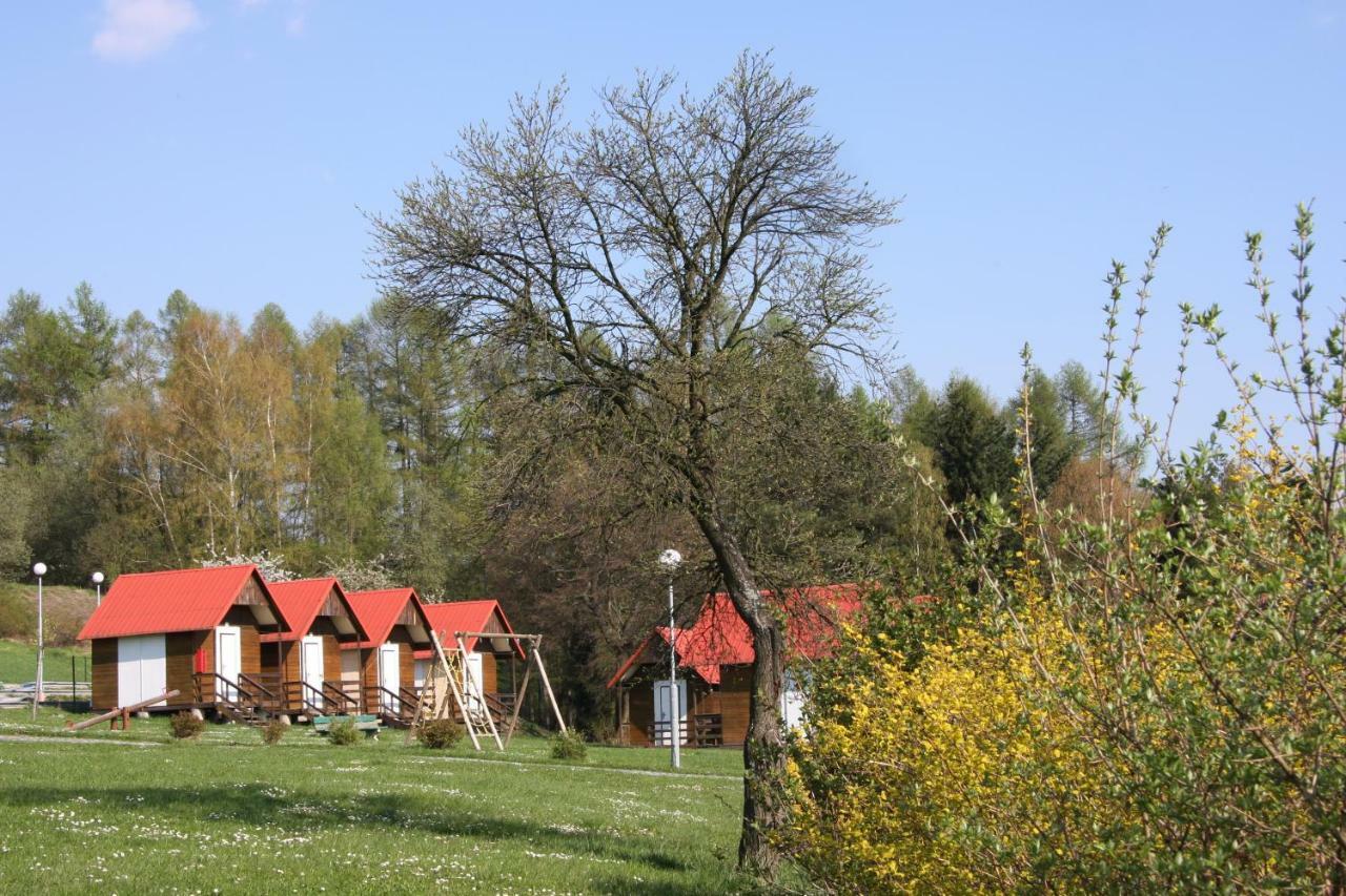 Camping V Raji - Palda Rovensko pod Troskami Екстериор снимка