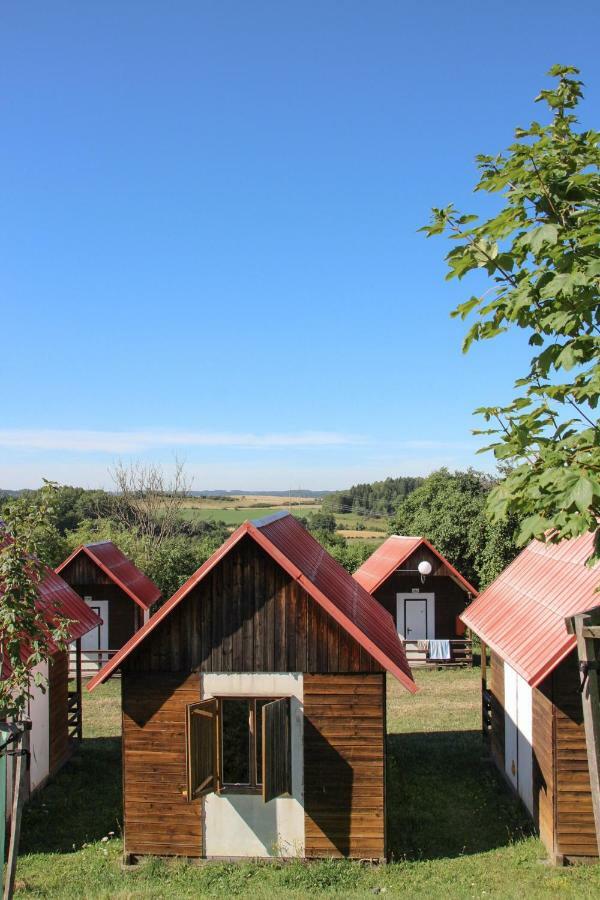 Camping V Raji - Palda Rovensko pod Troskami Екстериор снимка